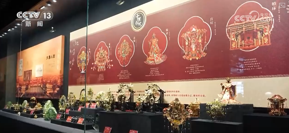 AI+国潮”打造现象级潮玩IP 传统文化走向新高度J9真人游戏第一品牌从10版到30版数智革新！“(图8)